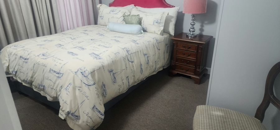 2 Bedroom Property for Sale in Greenville Garden City Western Cape